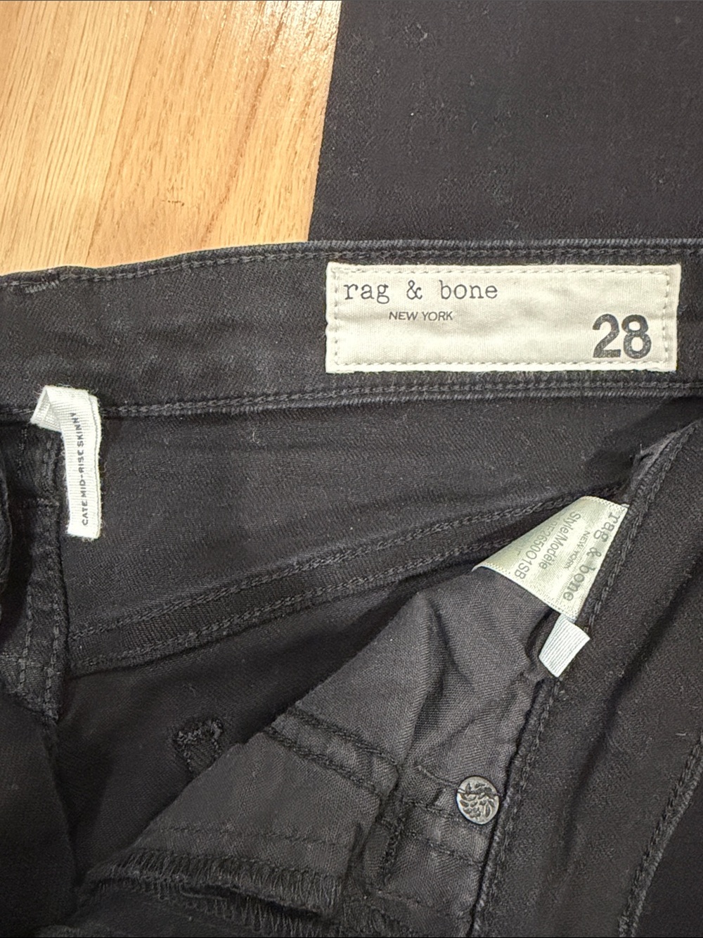 rag & bone Women's Skinny Jeans in Black